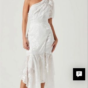 ASTR the Label Santorini One Shoulder Floral Midi Dress in White